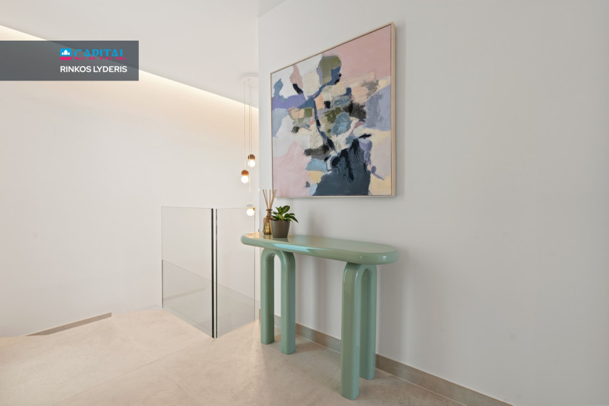 Parduodamas namas Calle Munich 14 , 503.00 kv.m ploto,  Floors 19
