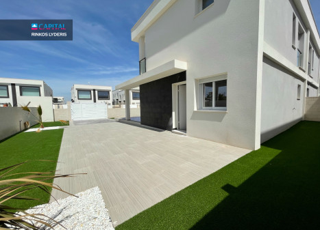 Parduodamas namas Calle Malta 28 , 107.00 kv.m ploto, Floors Parduodamas namas Calle Malta 28 , 107.00 kv.m ploto, Floors