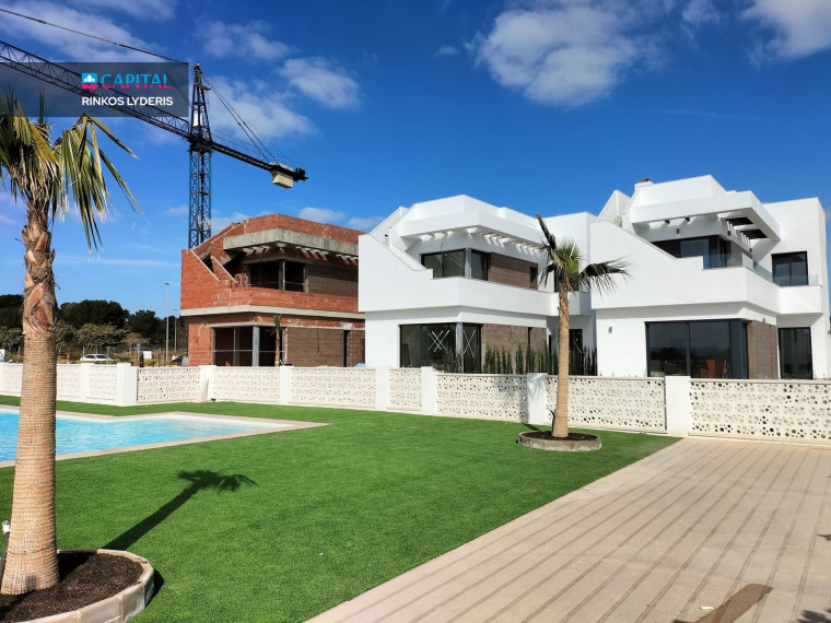 Parduodamas namas Avenida Severiano Ballesteros , 205.00 kv.m ploto,  Floors 4