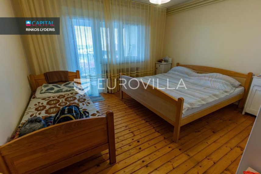Parduodamas namas Ulica Ivana Filipovića 4 , 184.00 kv.m ploto, 3 Floors 34