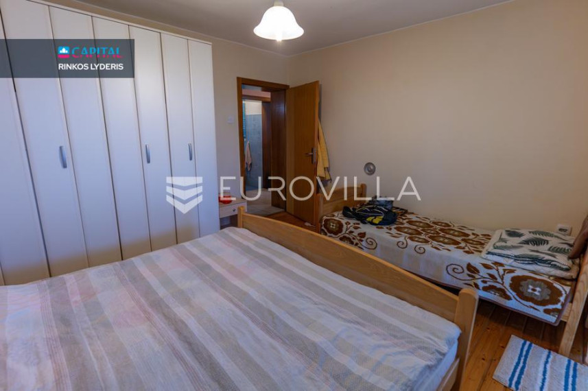 Parduodamas namas Ulica Ivana Filipovića 4 , 184.00 kv.m ploto, 3 Floors 35
