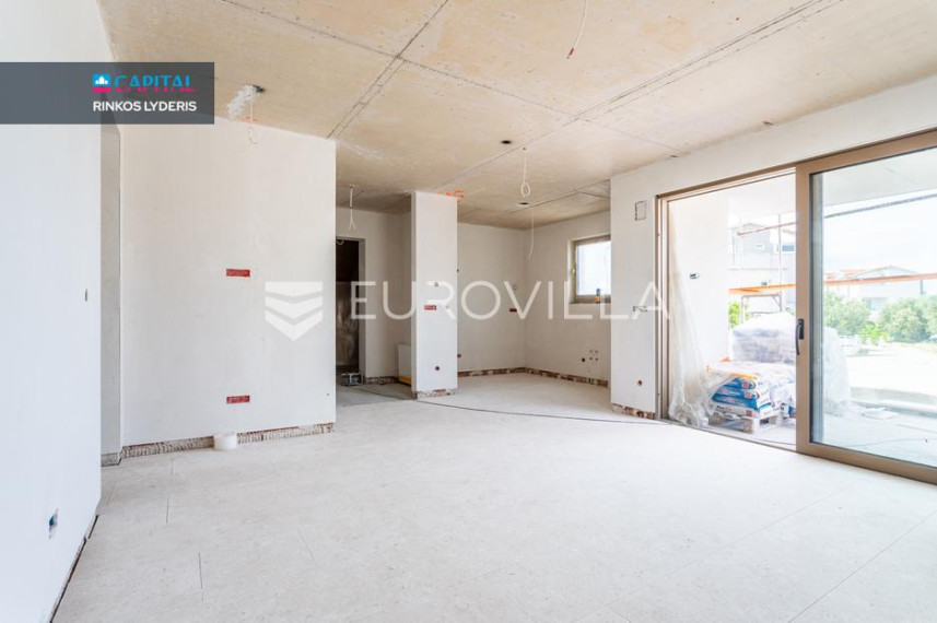 Parduodamas butas Žirjanska ulica 84 , 92.56 kv.m ploto, 3 kambariai 4