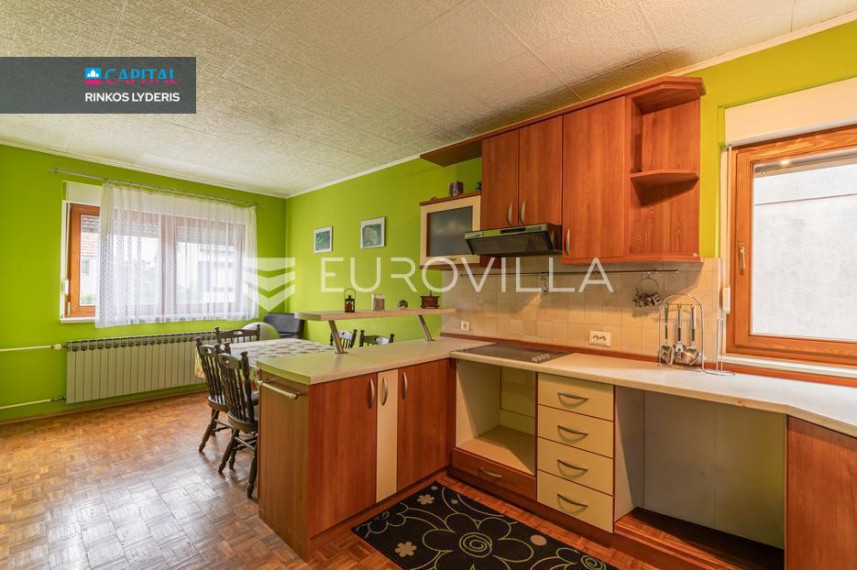 Parduodamas namas Ivana Kukuljevića 9A , 170.00 kv.m ploto, 2 Floors 7