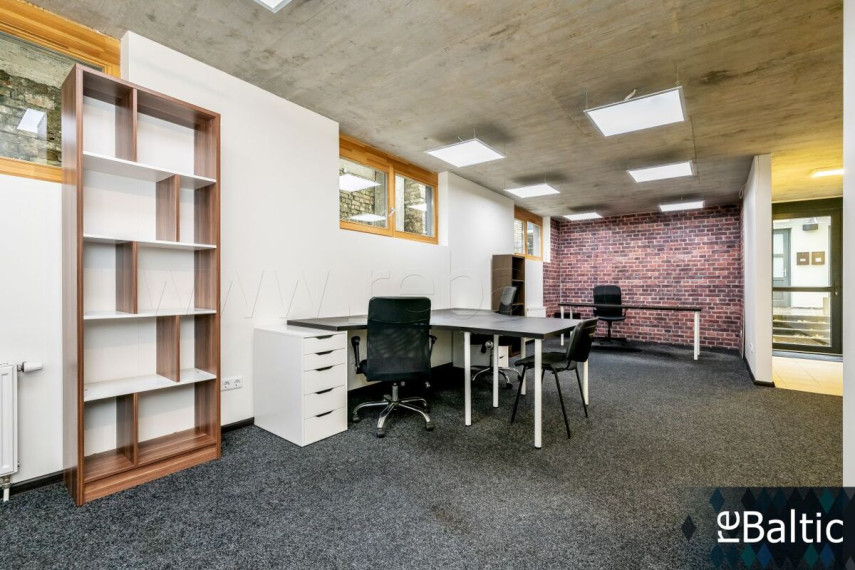 Parduodamos administracinės patalpos Šv. Stepono g., Vilniaus m., Vilniaus m. sav., 90 m2 ploto 1