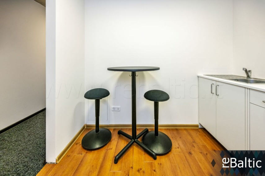 Parduodamos administracinės patalpos Šv. Stepono g., Vilniaus m., Vilniaus m. sav., 90 m2 ploto 14