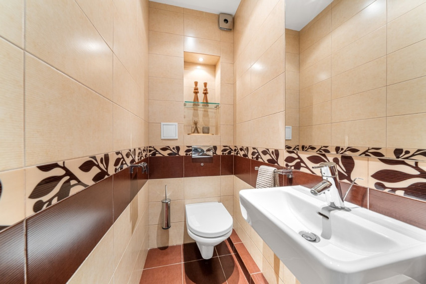 Parduodamas namas Žirgo g., Vilniaus m., Vilniaus m. sav., 305 m2 ploto, 3 aukštai 13