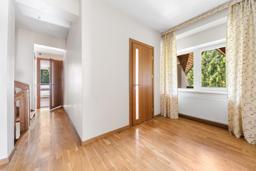 Parduodamas namas Žirgo g., Vilniaus m., Vilniaus m. sav., 305 m2 ploto, 3 aukštai 22