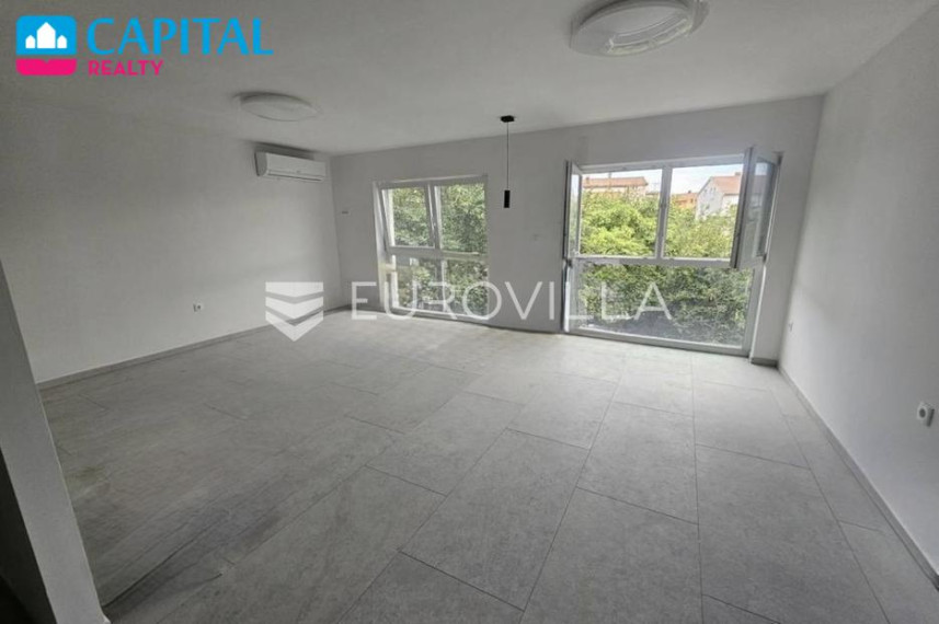 Parduodamas butas Srdoči 39A , 55.00 kv.m ploto, 1 kambariai 3