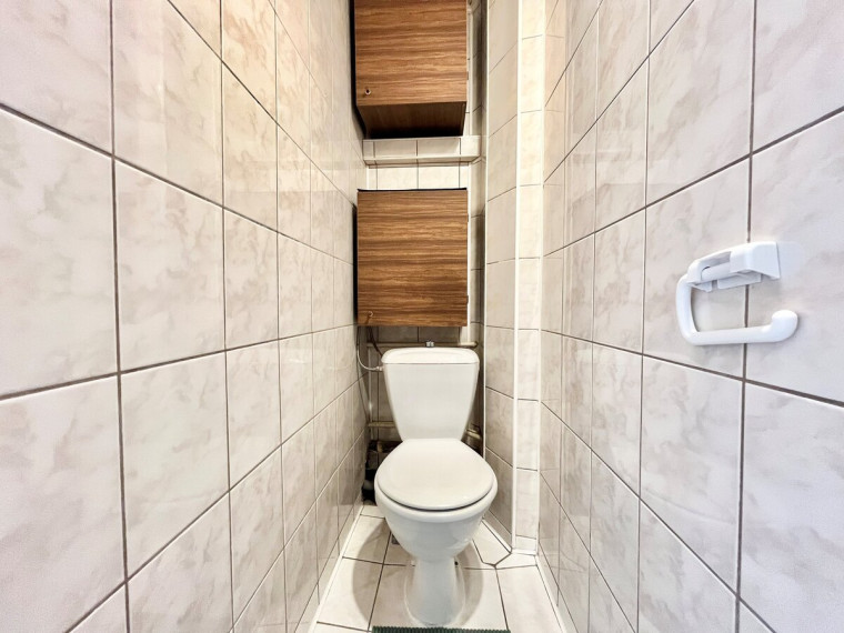 Nuomojamas butas Žirmūnų g., Žirmūnai, Vilniaus m., Vilniaus m. sav., 33 m2 ploto, 1 kambariai 8