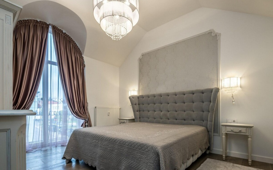 Parduodamas butas Klaipėdos apskritis, Klaipėda, Senamiestis, Šaltkalvių g., 88 m2 ploto, 4 kambariai 6