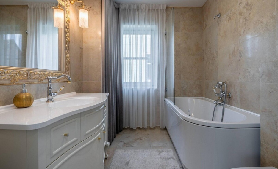 Parduodamas butas Klaipėdos apskritis, Klaipėda, Senamiestis, Šaltkalvių g., 88 m2 ploto, 4 kambariai 8