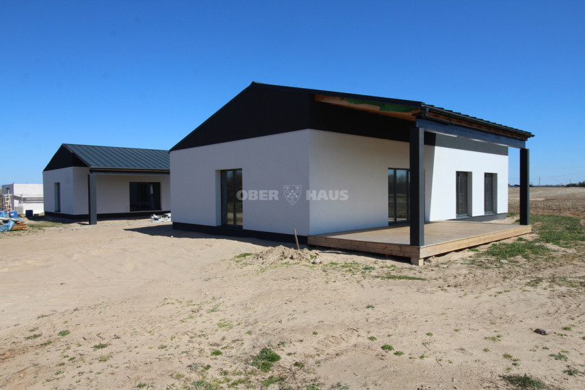 Parduodamas namas Voveriškių k., Šiaulių r. sav., 105.37 m2 ploto, 1 aukštai 2