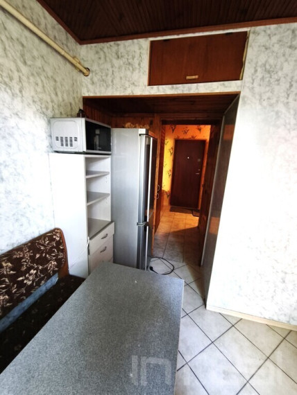 Parduodamas geras, tvarkingas 3 kambarių butas Utenoje, Vaižganto g. 28 12
