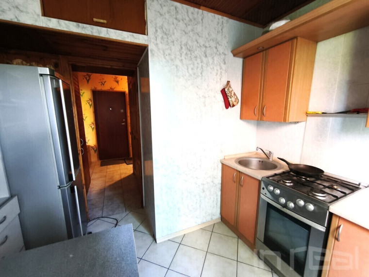 Parduodamas geras, tvarkingas 3 kambarių butas Utenoje, Vaižganto g. 28 13