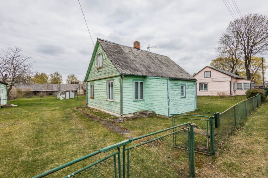 Parduodamas namas Darbininkų g., Kriūkų mstl., Šakių r. sav., 68.06 m2 ploto, 2 aukštai 2