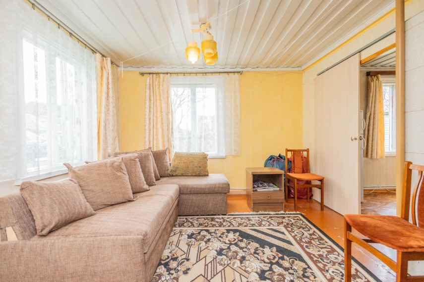 Parduodamas namas Darbininkų g., Kriūkų mstl., Šakių r. sav., 68.06 m2 ploto, 2 aukštai 23
