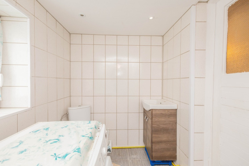 Parduodamas namas Darbininkų g., Kriūkų mstl., Šakių r. sav., 68.06 m2 ploto, 2 aukštai 30
