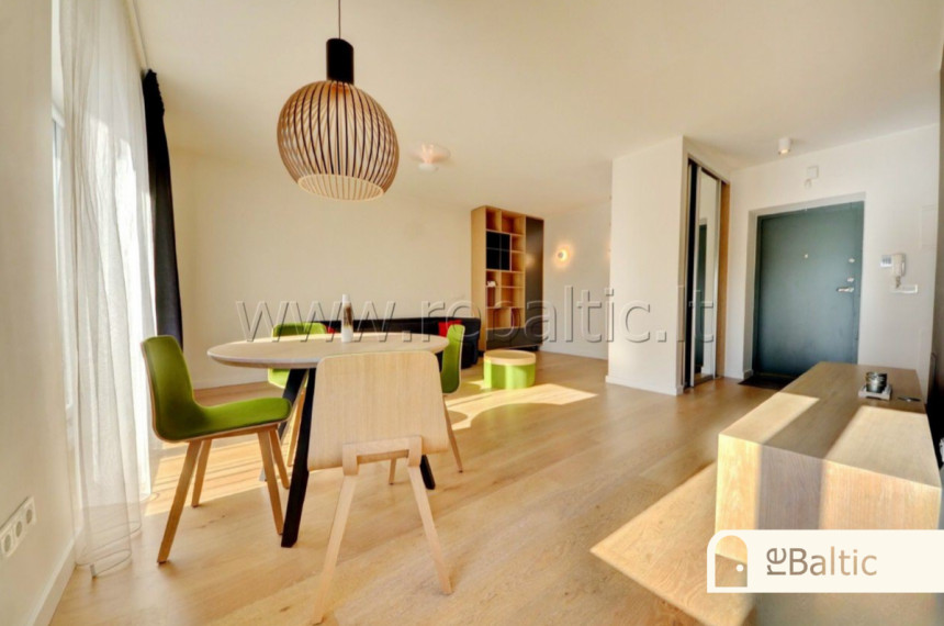 Nuomojamas butas Šeimyniškių g., Vilniaus m., Vilniaus m. sav., 61 m2 ploto, 2 kambariai 5