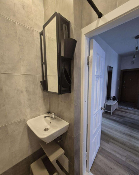 Parduodamas butas Klaipėdos apskritis, Klaipėda, Žvejybos uostas, Minijos g., 50 m2 ploto, 2 kambariai 8
