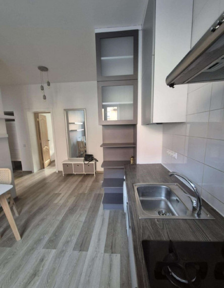 Parduodamas butas Klaipėdos apskritis, Klaipėda, Žvejybos uostas, Minijos g., 50 m2 ploto, 2 kambariai 9