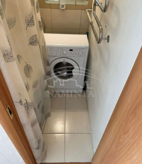 Parduodamas butas Kretingos g., Mažojo kaimelio, Klaipėdos m., Klaipėdos m. sav., 31 m2 ploto, 1 kambariai 5