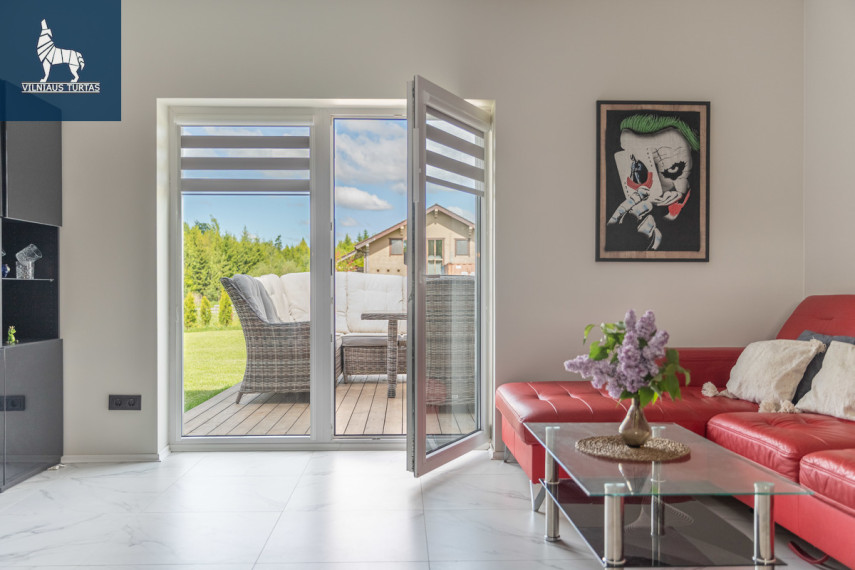 Parduodamas namas Vilniaus r. sav., Brinkiškių k., Žalumos 27-oji, 52.64 m2 ploto, 1 aukštai 8