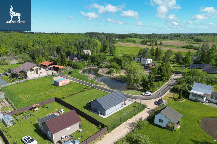 Parduodamas namas Vilniaus r. sav., Brinkiškių k., Žalumos 27-oji, 52.64 m2 ploto, 1 aukštai 16