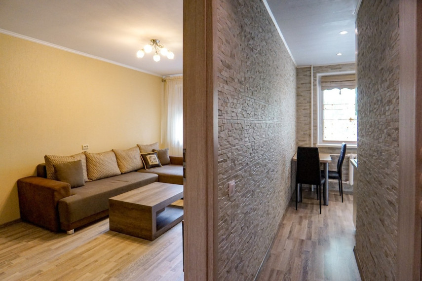Nuomojamas butas Nemuno g., Panevėžio m., Panevėžio m. sav., 32 m2 ploto, 1 kambariai 6