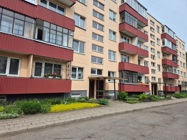 Nuomojamas butas Nemuno g., Panevėžio m., Panevėžio m. sav., 32 m2 ploto, 1 kambariai 18