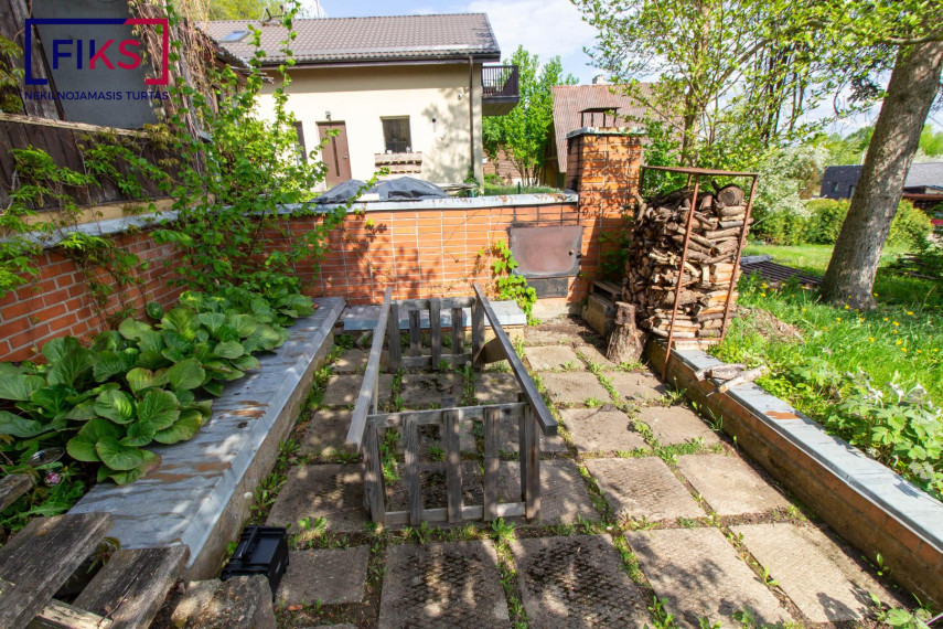Parduodamas namas Varnėnų g., Salių k., Kauno r. sav., 29.00 m² ploto 2 kambariai 12