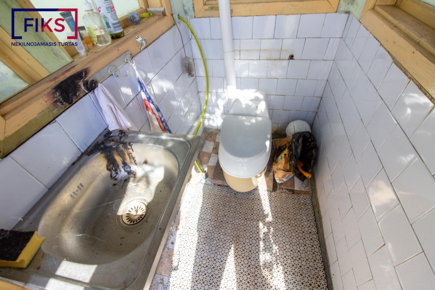 Parduodamas namas Varnėnų g., Salių k., Kauno r. sav., 29.00 m² ploto 2 kambariai 17