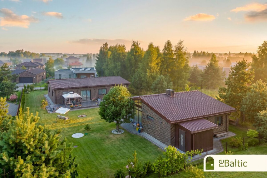 Parduodamas namas Astrų g., Lindiniškių k., Vilniaus r. sav., 224.08 m2 ploto, 1 aukštai 6