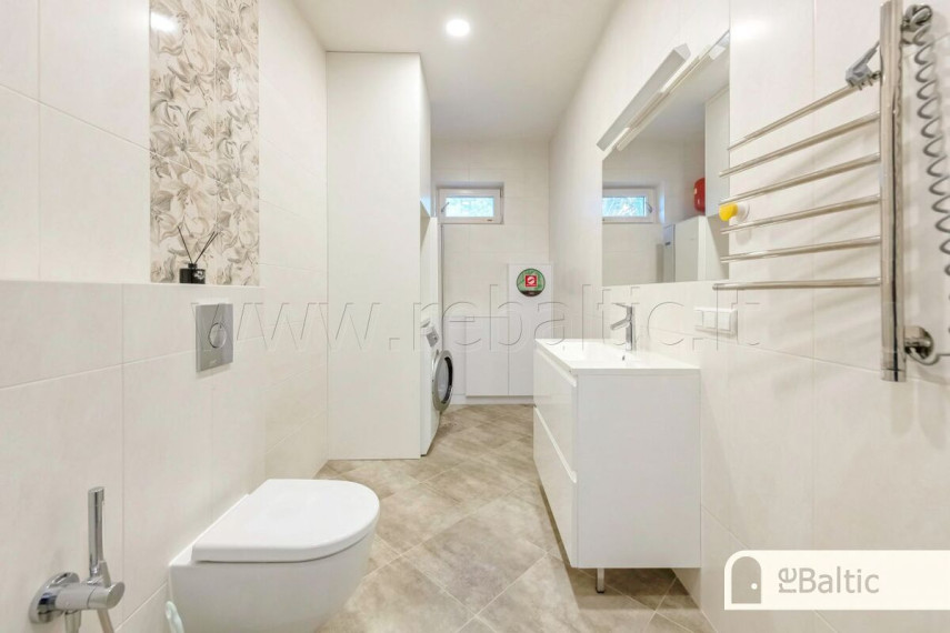 Parduodamas namas Astrų g., Lindiniškių k., Vilniaus r. sav., 224.08 m2 ploto, 1 aukštai 21