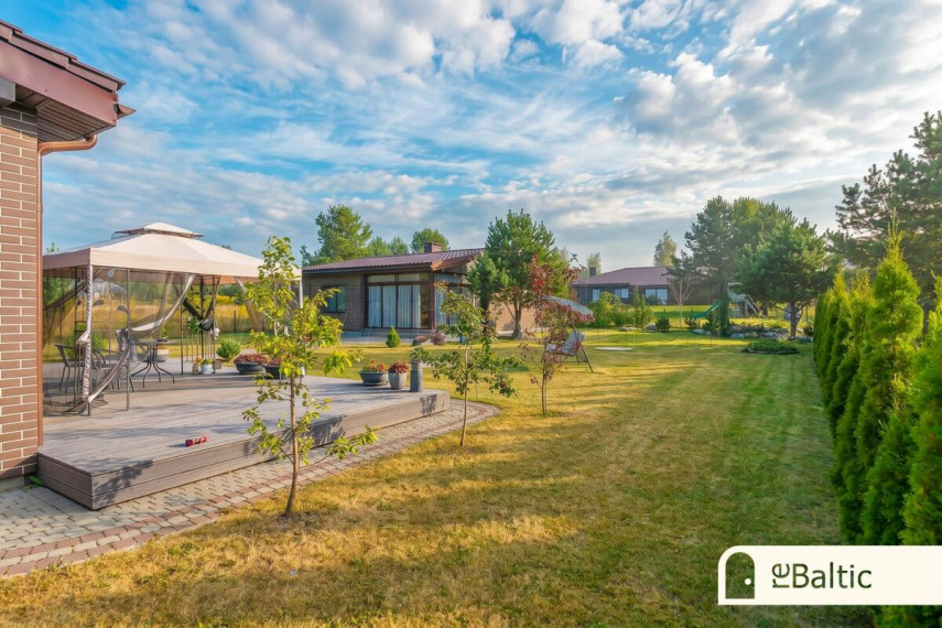 Parduodamas namas Astrų g., Lindiniškių k., Vilniaus r. sav., 224.08 m2 ploto, 1 aukštai 32