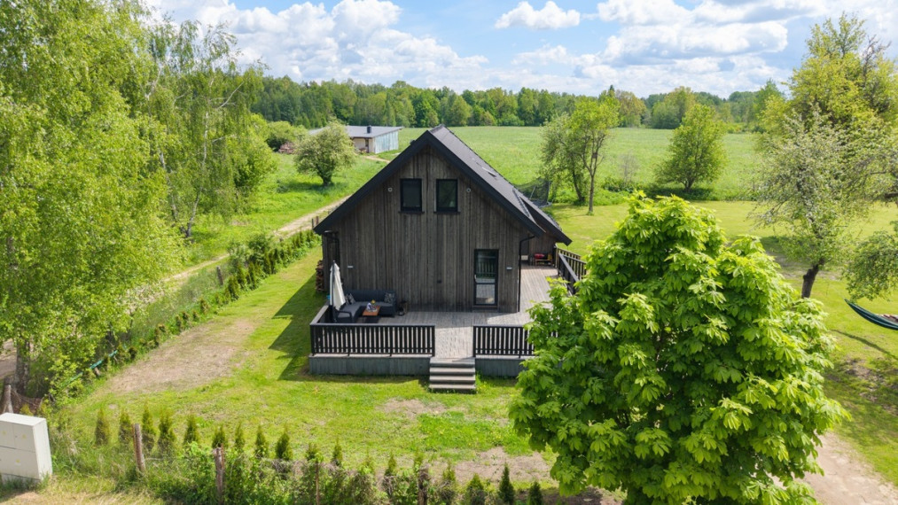 Parduodamas namas Navasiolkų I k., Širvintų r. sav., 99 m2 ploto, 2 aukštai 2