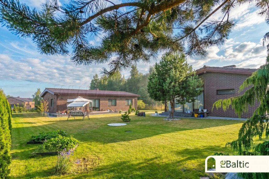 Parduodamas namas Astrų g., Lindiniškių k., Vilniaus r. sav., 169.58 m2 ploto, 1 aukštai 28