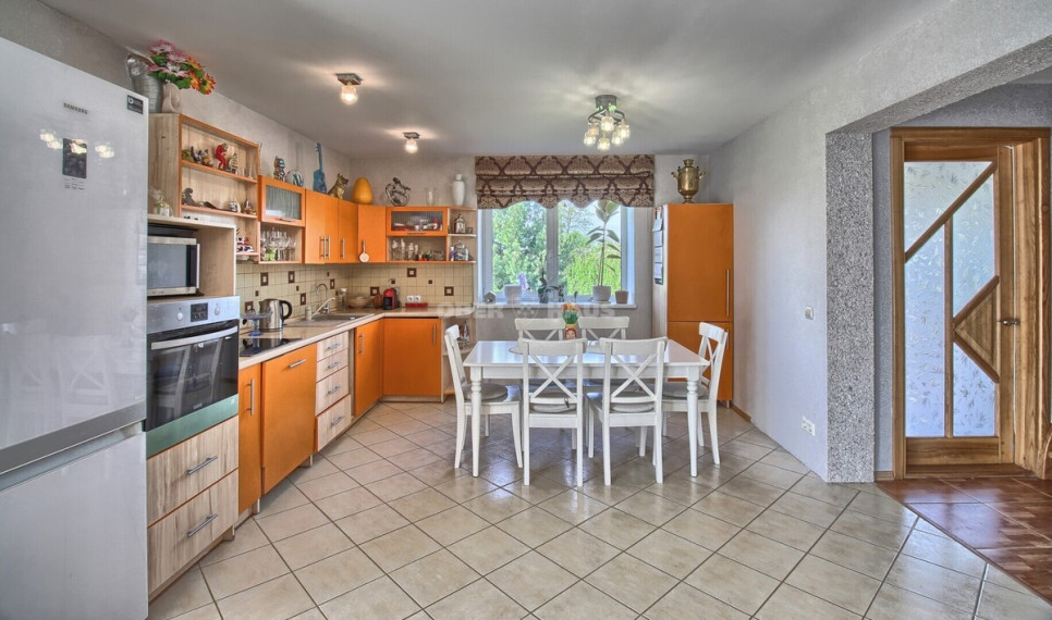 Parduodamas namas Rasytės g., Trušelių k., Klaipėdos r. sav., 185 m2 ploto, 2 aukštai 2