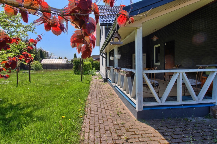 Parduodamas namas Rasytės g., Trušelių k., Klaipėdos r. sav., 185 m2 ploto, 2 aukštai 24