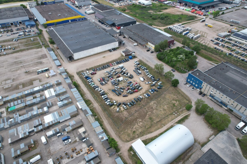 Nuomojamas komercinės paskirties sklypas Pramonės g., Pabaliai, Šiaulių m., Šiaulių m. sav., 70 a ploto 2