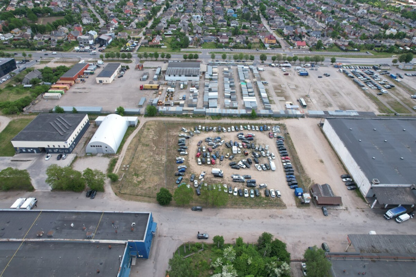 Nuomojamas komercinės paskirties sklypas Pramonės g., Pabaliai, Šiaulių m., Šiaulių m. sav., 70 a ploto 4