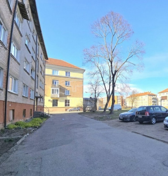 Parduodamas butas Minijos g., Žvejybos uostas, Klaipėdos m., Klaipėdos m. sav., 16 m2 ploto, 1 kambariai 8