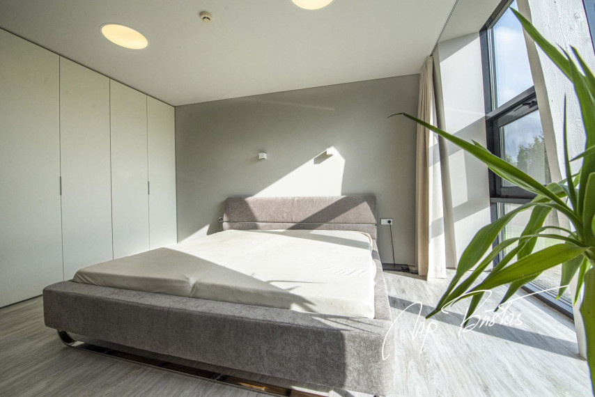 Parduodamas namas Putinų g., Domeikavos k., Kauno r. sav., 260.11 m² ploto 6 kambariai 17