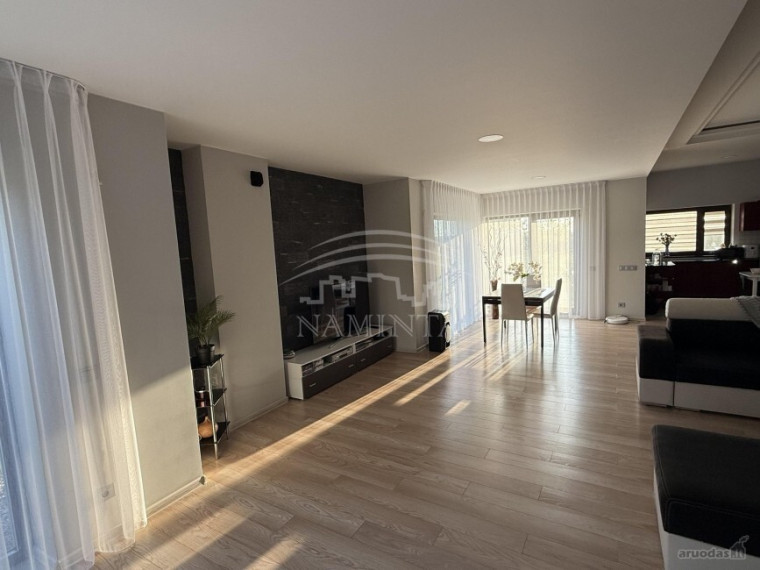 Parduodamas namas Mišučių k., Kretingos r. sav., 200 m2 ploto, 1 aukštai 4