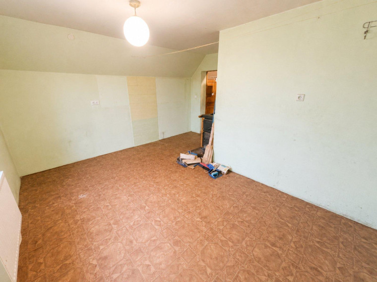 Parduodamas butas Stoties g., Ukmergės m., Ukmergės r. sav., 56 m² ploto 3 kambariai 8