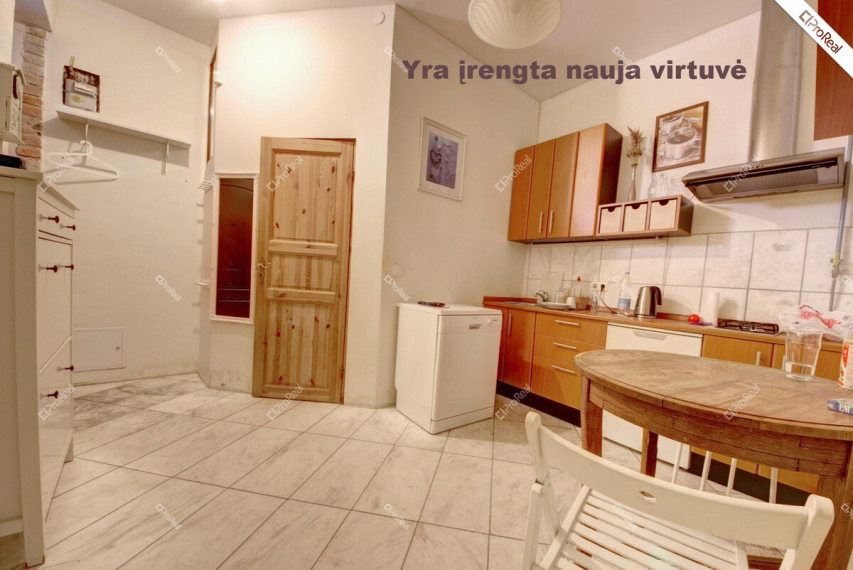Nuomojamas butas Šv. Mykolo g., Vilniaus m., Vilniaus m. sav., 54 m2 ploto, 1 kambariai 5