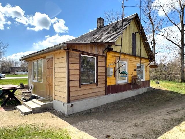 Parduodamas namas Liepų g., Ūdekų k., Pakruojo r. sav., 33.81 m² ploto 3 kambariai 4