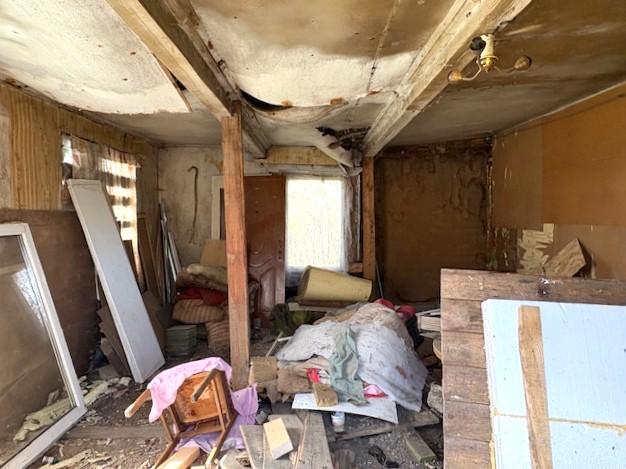 Parduodamas namas Liepų g., Ūdekų k., Pakruojo r. sav., 33.81 m² ploto 3 kambariai 8