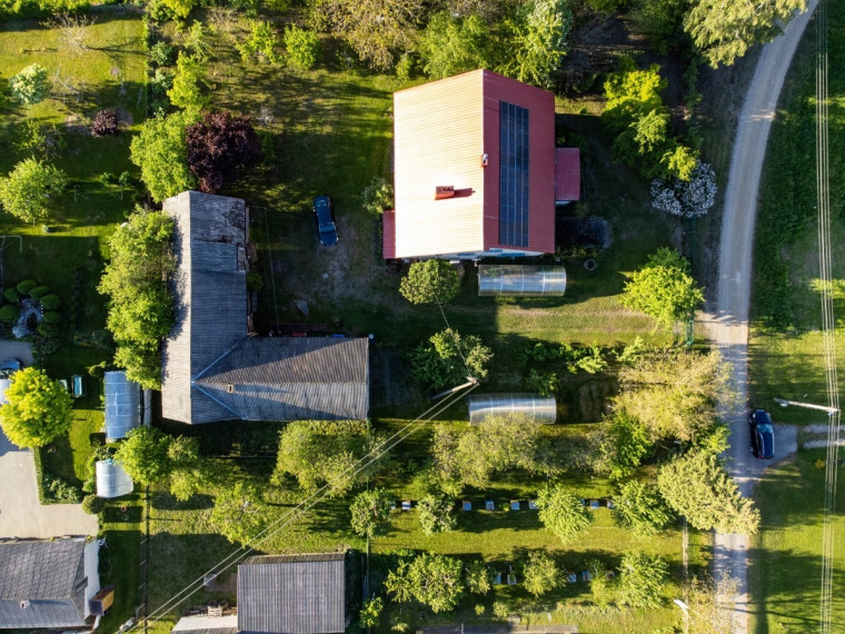 Parduodamas namas Tujų g., Raudonės mstl., Jurbarko r. sav., 210.18 m2 ploto, 2 aukštai 23