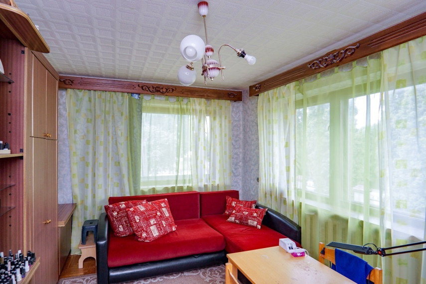 Parduodamas namas V. Kudirkos g., Naujamiesčio mstl., Panevėžio r. sav., 271.59 m2 ploto, 2 aukštai 19
