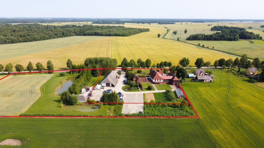 PARDUODAMAS GYVENAMASIS NAMAS LIEPŲ G., PESLIŠKIŲ K. 17